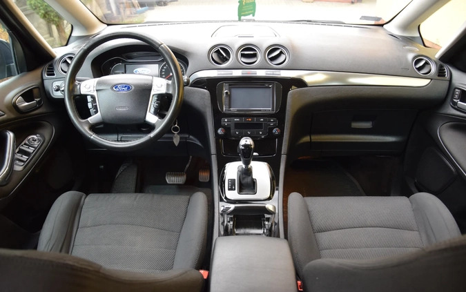 Ford S-Max cena 29900 przebieg: 280000, rok produkcji 2011 z Sieradz małe 407